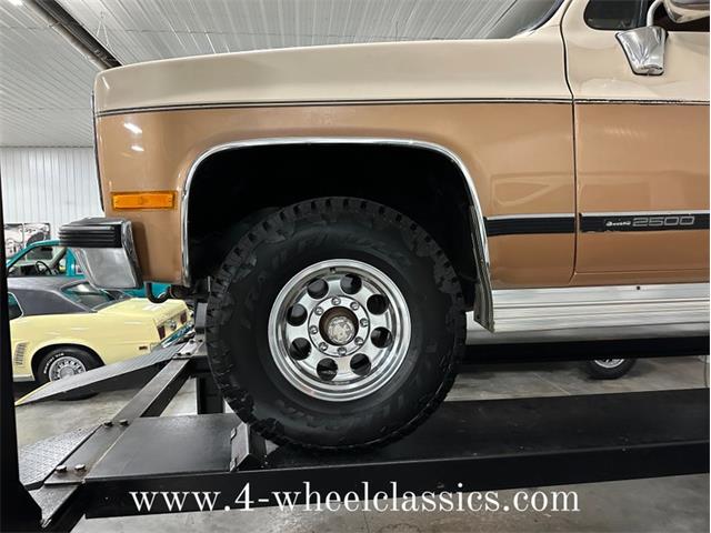 1989 GMC Suburban (CC-1750574) for sale in Holland , Michigan