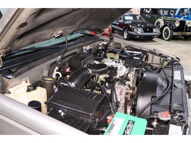 1998 GMC Suburban (CC-1756339) for sale in Kentwood, Michigan