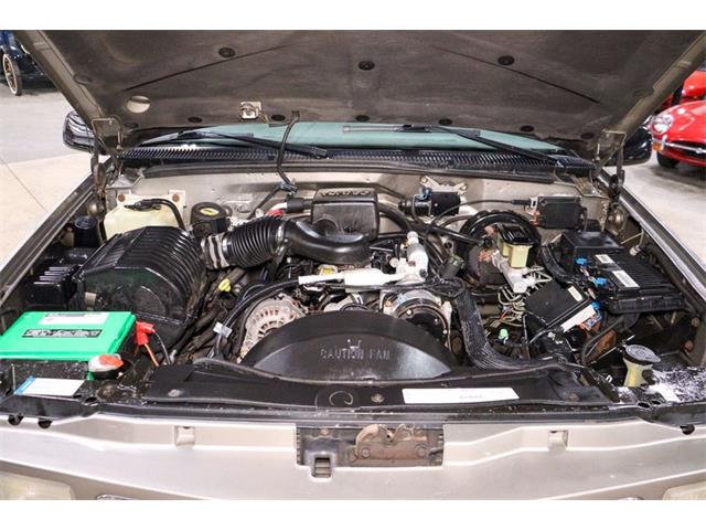1998 GMC Suburban (CC-1756339) for sale in Kentwood, Michigan