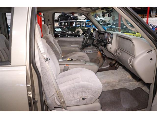1998 GMC Suburban (CC-1756339) for sale in Kentwood, Michigan