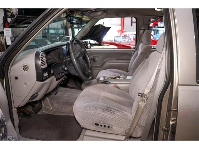 1998 GMC Suburban (CC-1756339) for sale in Kentwood, Michigan
