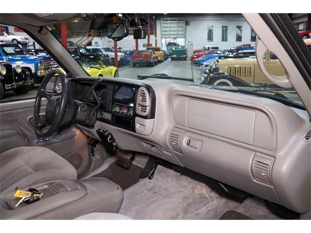 1998 GMC Suburban (CC-1756339) for sale in Kentwood, Michigan