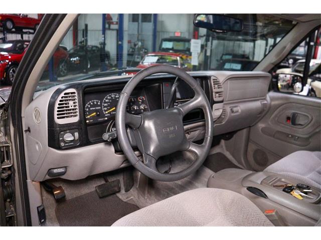 1998 GMC Suburban (CC-1756339) for sale in Kentwood, Michigan