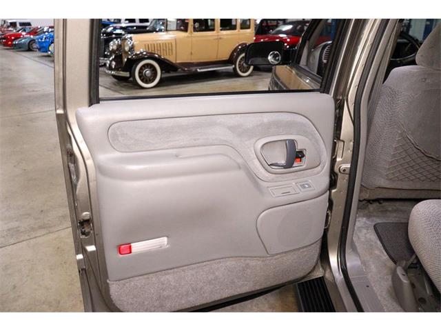 1998 GMC Suburban (CC-1756339) for sale in Kentwood, Michigan
