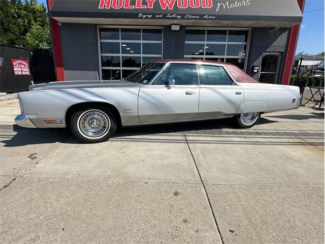 1975 Chrysler Imperial (CC-1757119) for sale in West Babylon, New York