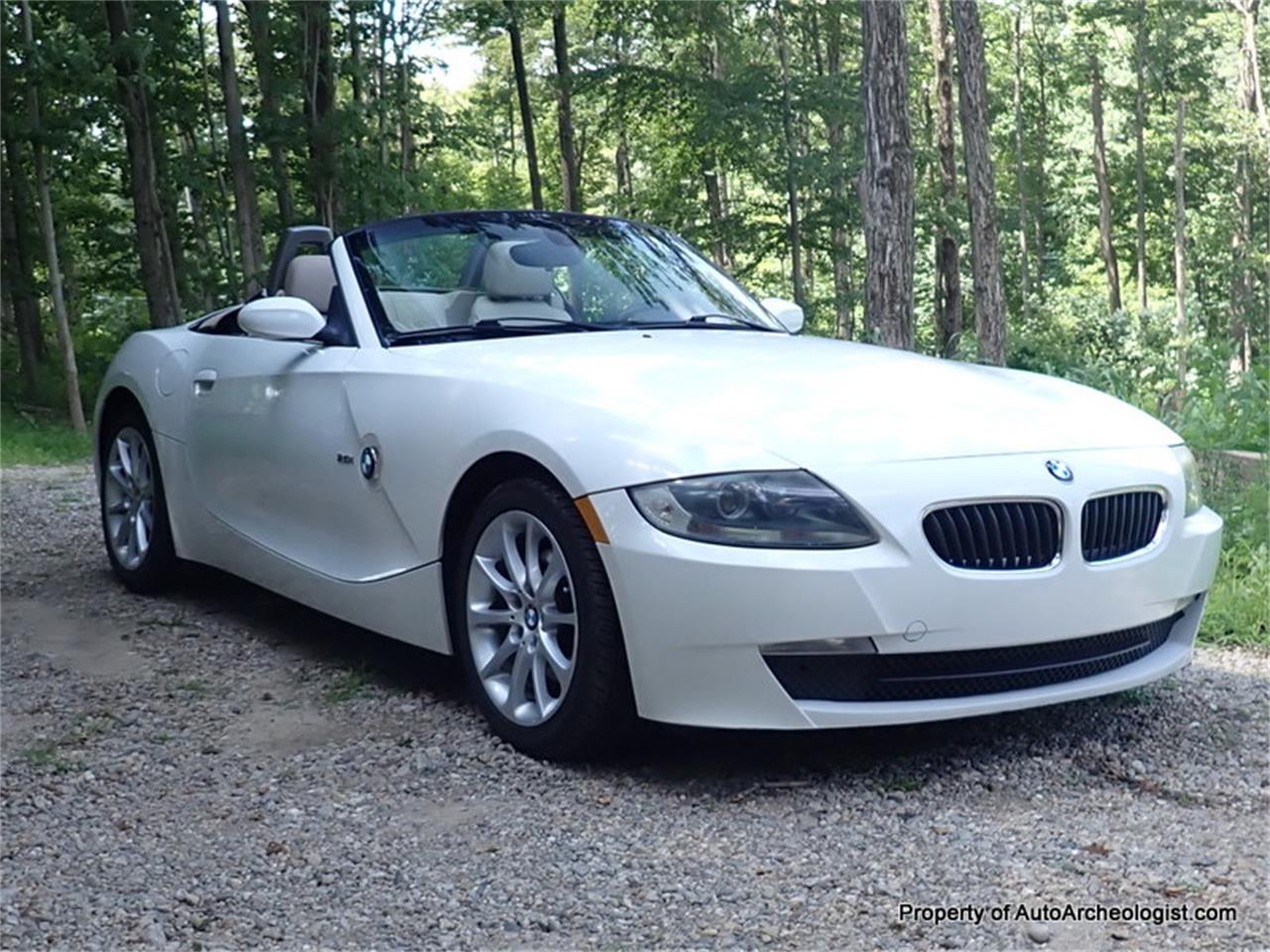 2006 BMW Z4 in Bethany, Connecticut