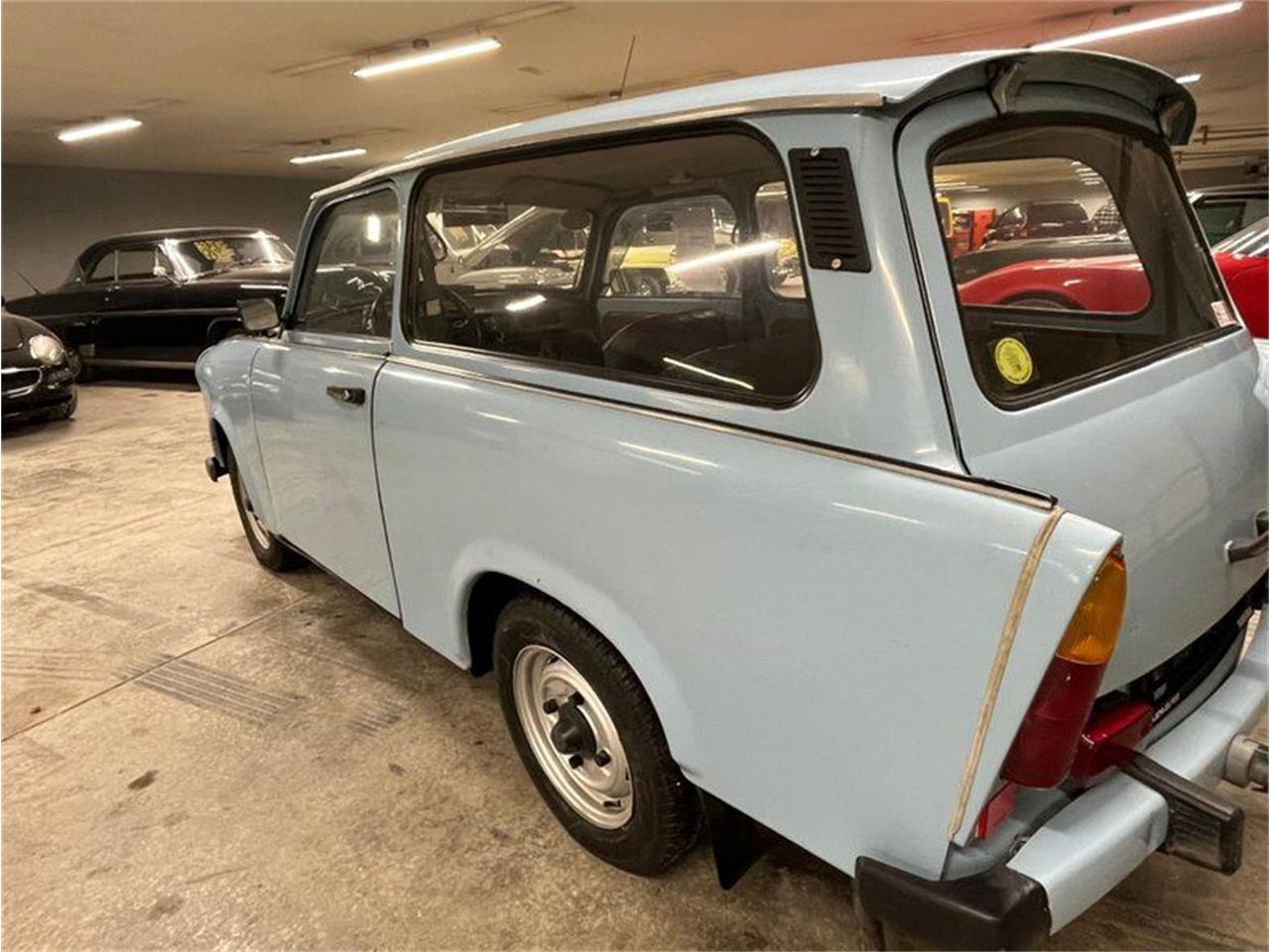1987 Trabant 601 Special – £2995
