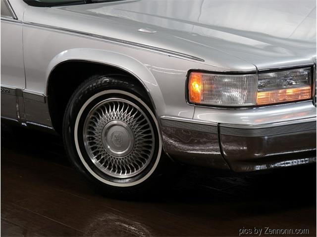 1993 Cadillac Fleetwood (CC-1758231) for sale in Addison, Illinois