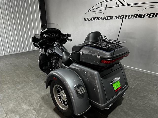 2021 Harley-Davidson® Tri Glide® Ultra FLHTCUTG