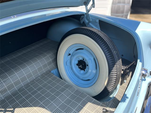1953 Ford Crestline Victoria (CC-1762248) for sale in Catharpin, Virginia