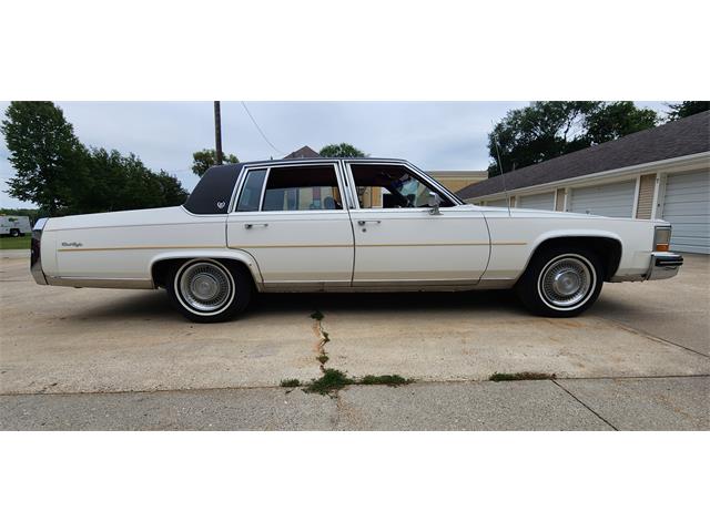 1983 Cadillac Fleetwood Brougham (CC-1762364) for sale in Belle Plaine, Minnesota, Minnesota