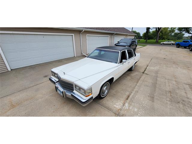 1983 Cadillac Fleetwood Brougham (CC-1762364) for sale in Belle Plaine, Minnesota, Minnesota