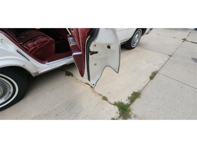 1983 Cadillac Fleetwood Brougham (CC-1762364) for sale in Belle Plaine, Minnesota, Minnesota