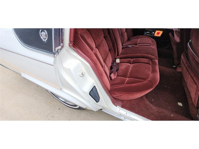 1983 Cadillac Fleetwood Brougham (CC-1762364) for sale in Belle Plaine, Minnesota, Minnesota