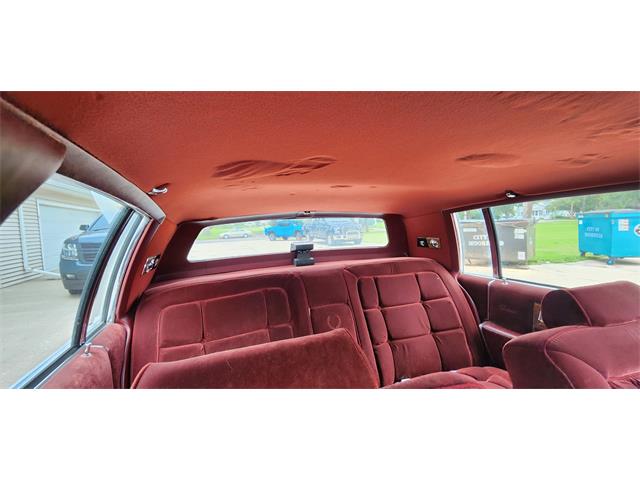 1983 Cadillac Fleetwood Brougham (CC-1762364) for sale in Belle Plaine, Minnesota, Minnesota