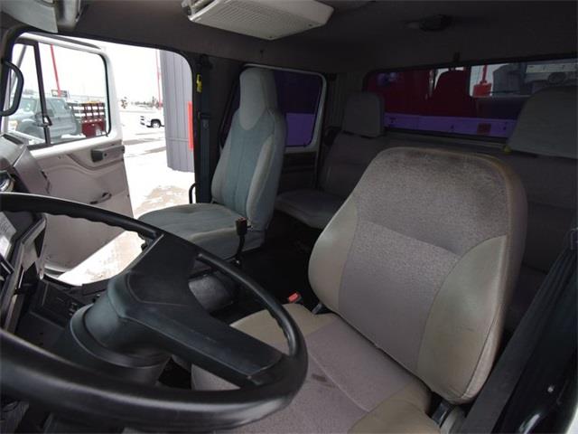 2002 International 4700 (CC-1762753) for sale in Saint Cloud, Minnesota
