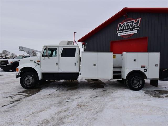 2002 International 4700 (CC-1762753) for sale in Saint Cloud, Minnesota