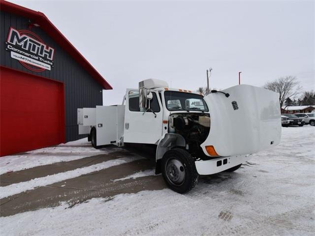 2002 International 4700 (CC-1762753) for sale in Saint Cloud, Minnesota