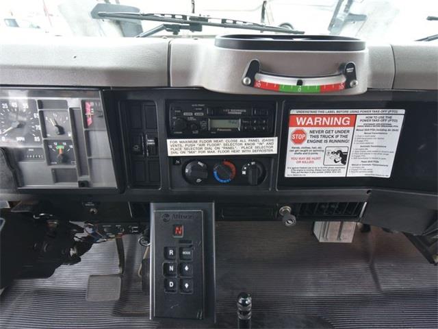 2002 International 4700 (CC-1762753) for sale in Saint Cloud, Minnesota