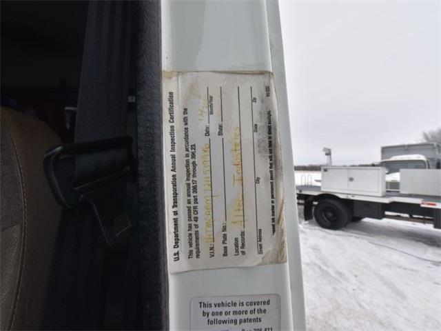 2002 International 4700 (CC-1762753) for sale in Saint Cloud, Minnesota
