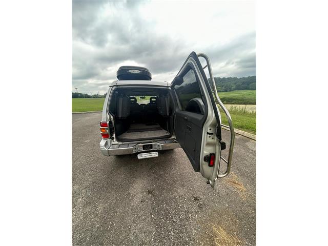 1998 Mitsubishi Pajero (CC-1763137) for sale in cleveland, Tennessee