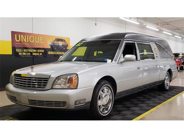 2002 Cadillac Hearse (CC-1767146) for sale in Mankato, Minnesota