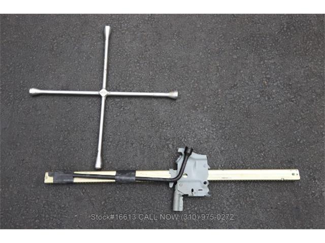 1977 Pontiac Grand Prix (CC-1760825) for sale in Beverly Hills, California