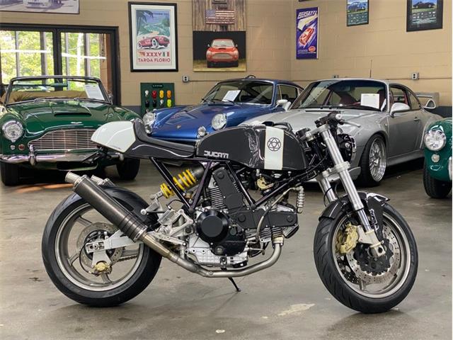 2000 Ducati Motorcycle (CC-1768316) for sale in Huntington Station, New York