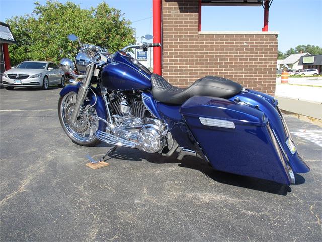 Harley road king store classic for sale