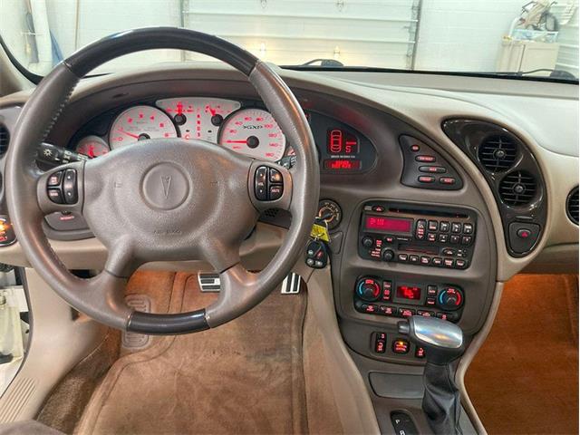 2005 Pontiac Bonneville (CC-1769182) for sale in Depew, New York