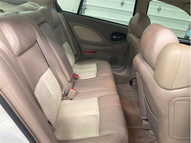 2005 Pontiac Bonneville (CC-1769182) for sale in Depew, New York