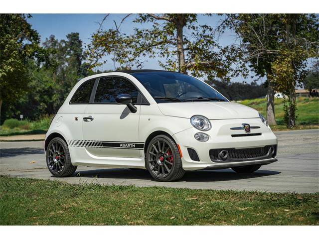 2013 Fiat 500c (CC-1769948) for sale in Sherman Oaks, California