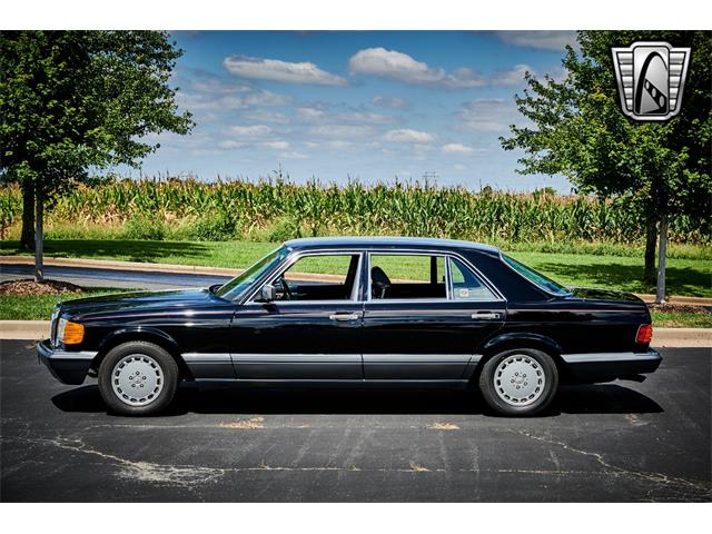 Timeless Elegance A Deep Dive Into The 1989 Mercedes Benz 420sel