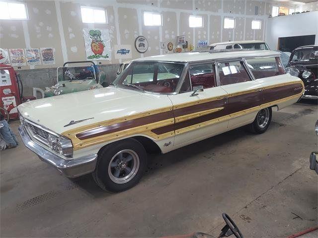 1964 Ford Country Squire (CC-1773868) for sale in Cadillac, Michigan