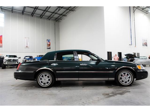 2002 Lincoln Town Car (CC-1774139) for sale in Kentwood, Michigan