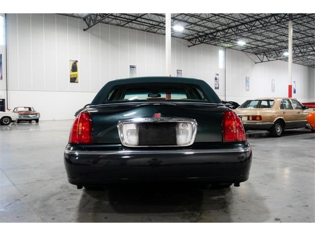 2002 Lincoln Town Car (CC-1774139) for sale in Kentwood, Michigan