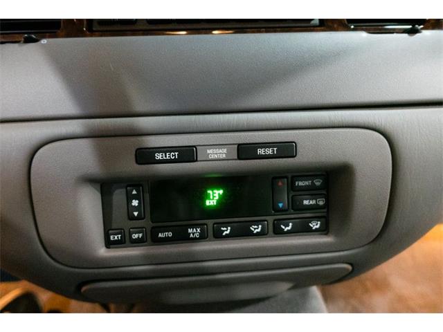 2002 Lincoln Town Car (CC-1774139) for sale in Kentwood, Michigan