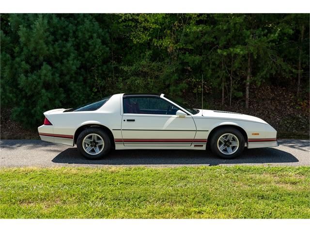 1985 Chevrolet Camaro Z28 (CC-1776081) for sale in Hickory, North Carolina