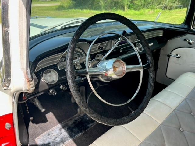 1956 Pontiac Chieftain (CC-1776547) for sale in Leeds, Alabama