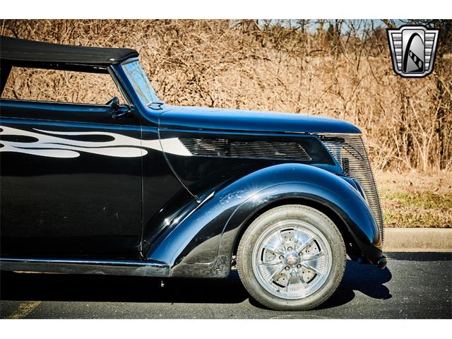 1937 Ford Convertible (CC-1777404) for sale in O'Fallon, Illinois