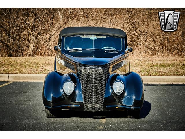 1937 Ford Convertible (CC-1777404) for sale in O'Fallon, Illinois