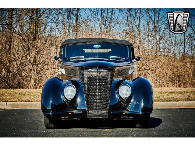 1937 Ford Convertible (CC-1777404) for sale in O'Fallon, Illinois