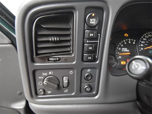 2004 Chevrolet Avalanche (CC-1778291) for sale in Saint Cloud, Minnesota