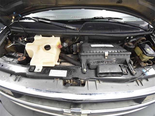 1998 Chevrolet Express (CC-1778719) for sale in Saint Cloud, Minnesota