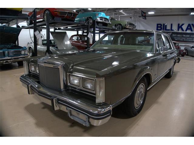 1984 Lincoln Town Car (CC-1781612) for sale in Downers Grove, Illinois