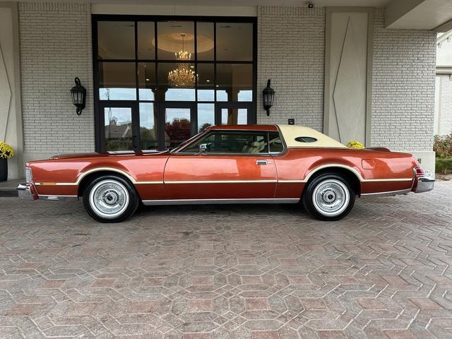1976 Lincoln Continental (CC-1782401) for sale in Shelby Township, Michigan