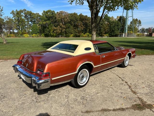 1976 Lincoln Continental (CC-1782401) for sale in Shelby Township, Michigan