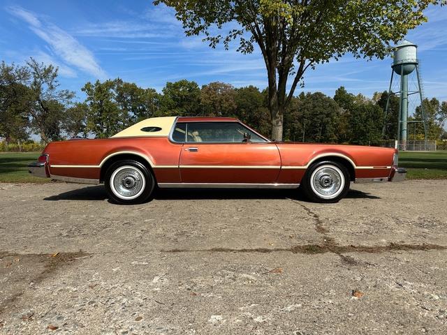 1976 Lincoln Continental (CC-1782401) for sale in Shelby Township, Michigan