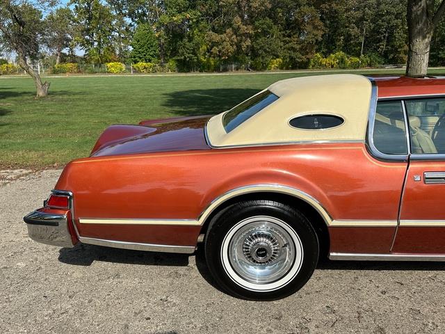 1976 Lincoln Continental (CC-1782401) for sale in Shelby Township, Michigan