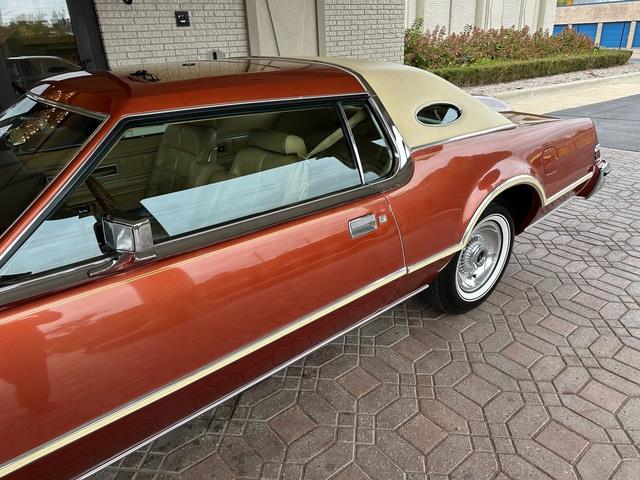 1976 Lincoln Continental (CC-1782401) for sale in Shelby Township, Michigan